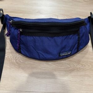 Patagonia Blue Belt Bag with Black Accents